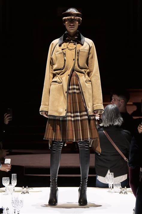 collezione burberry 2022|burberry fall 2022.